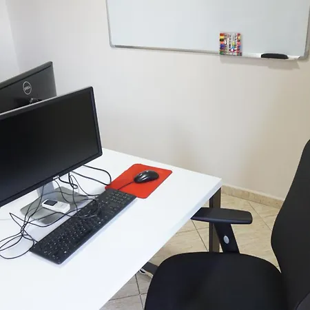 Daire Aksi - Center Dedicated Workspace
