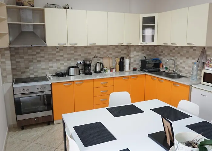 Aksi - Center Dedicated Workspace * טיראנה